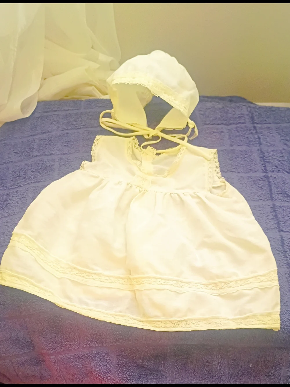 The Unbranded Brand breathable delicate fresh